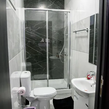 Central Luxury Apartment